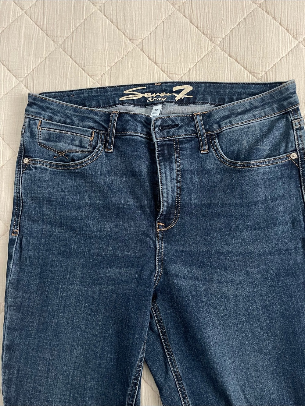 Seven7 Women's Straight Leg Jeans in Dark Blue Wash